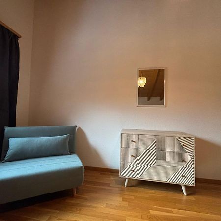 Charming Penthouse Apartment เลาเทอร์บรุนเนน ภายนอก รูปภาพ